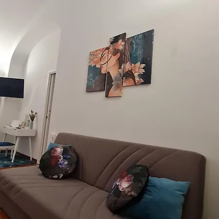 Casa Giulia Апартаменты Л'Акуила